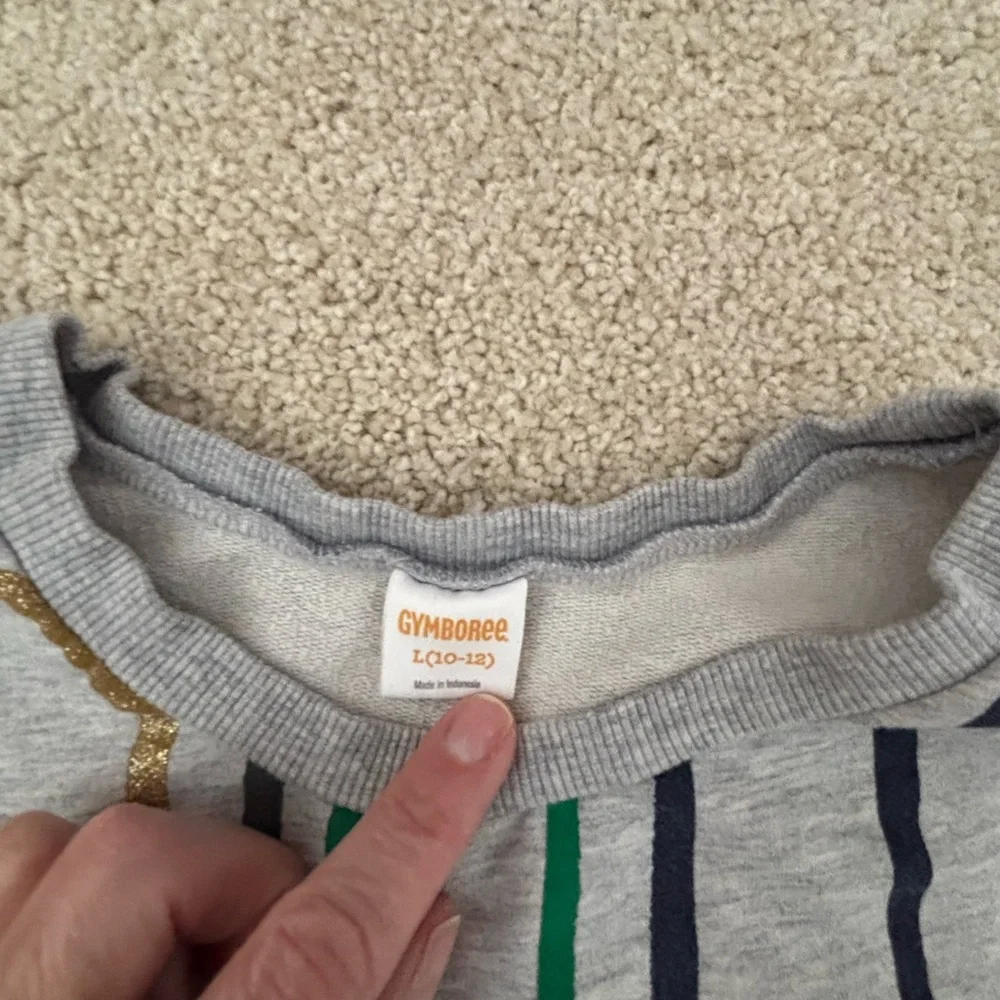 Girls Gymboree bright & merry gray sequence Christmas crewneck sweatshirt 10/12